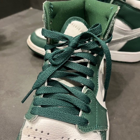 Nike Air Jordans - Picture 6 of 6